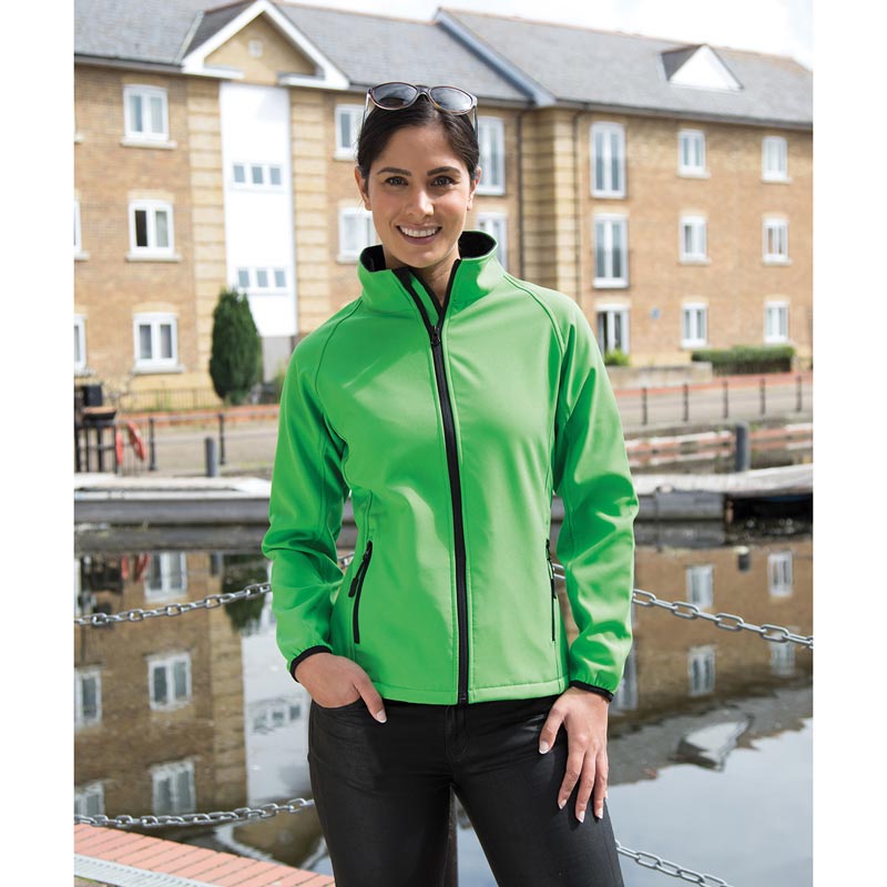 Women's Core printable softshell jacket - Vivid Green/Black XS